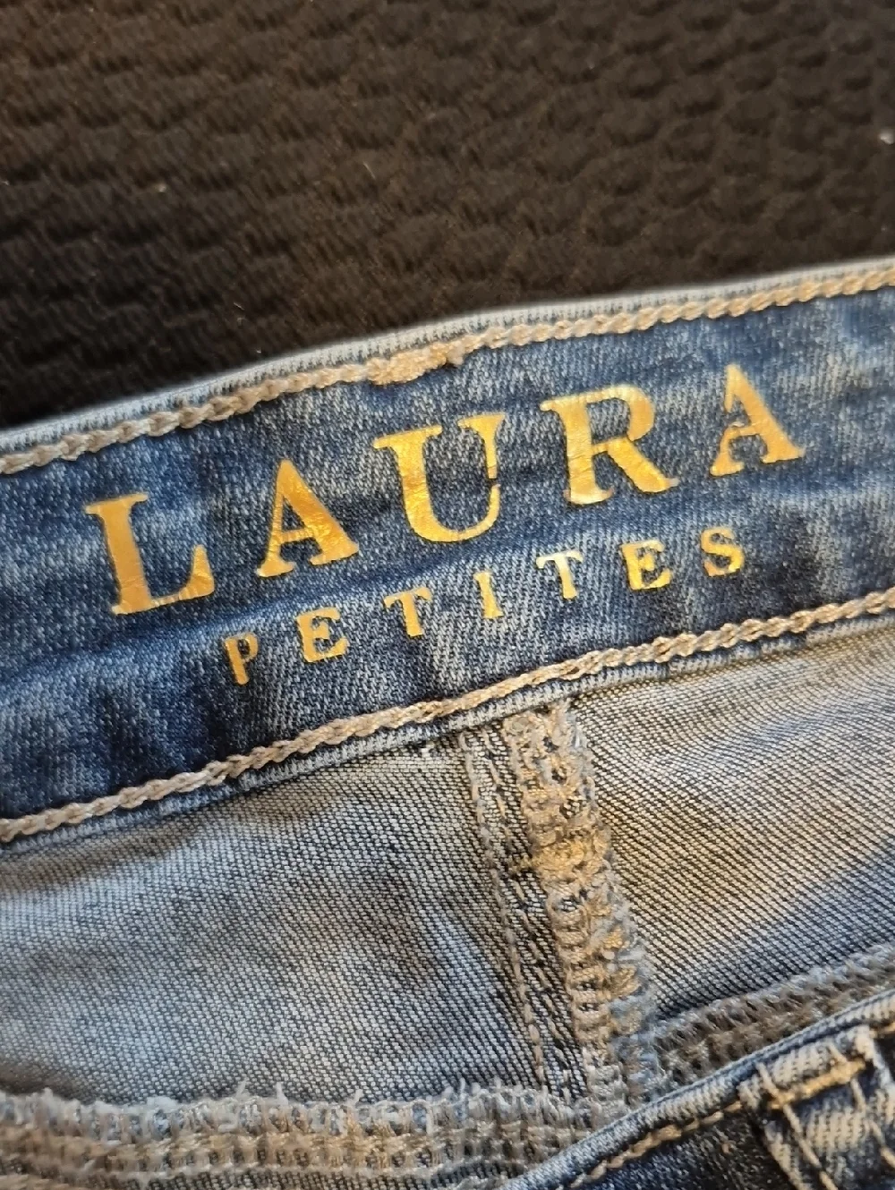 Denim cropped Embroidered jeans - 6P - Picture 3 of 7